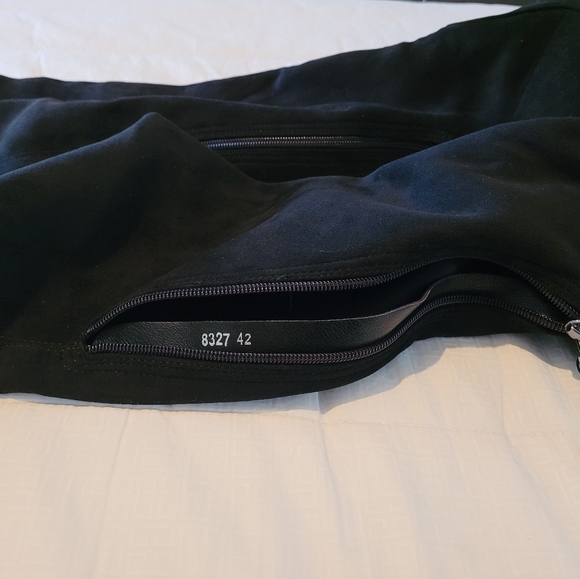 Black ultra saude thigh high boots - Picture 4 of 6